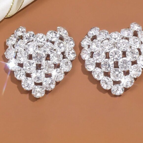 Silver Fantasy Women's Round Crystal Heart Shaped Clip On Earrings - Picture 2 of 4